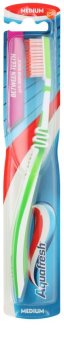 Aquafresh Interdental зубна щітка середньої жорсткості