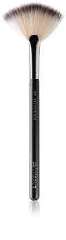 BrushArt Professional štětec na rozjasňovač