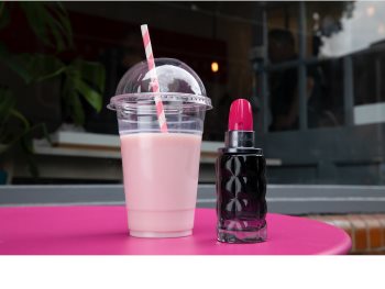 Cacharel Yes I Am Pink First parfumska voda za ženske 75 ml