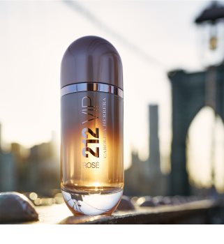 Carolina Herrera 212 VIP Rosé Eau de Parfum para mulheres 80 ml