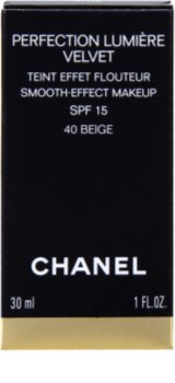 Chanel Perfection Lumière Velvet шовковистий тональний крем з матуючим ефектом