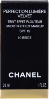 Chanel Perfection Lumière Velvet zamatový make-up pre matný vzhľad