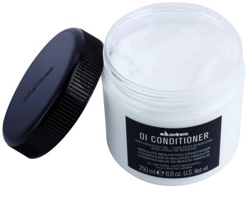 Davines OI Roucou Oil kondicionér pro všechny typy vlasů