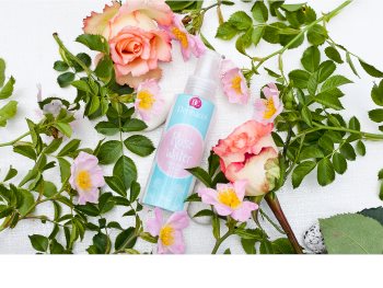 Dermacol Rose Water erfrischendes Rosenwasser