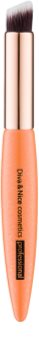 Diva & Nice Cosmetics Professional pinceau pour appliquer le fard à paupières