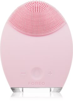 FOREO Foreo Luna™ Sonic Skin Cleansing Brush With Smoothing Effect
