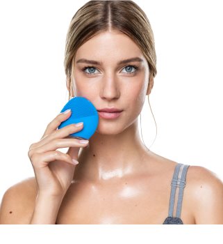 FOREO Luna™ Mini 2 cepillo sónico de limpieza facial