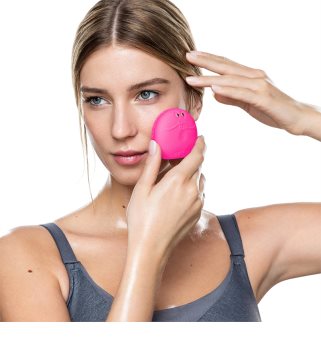 FOREO Luna™ Fofo inteligentní čisticí kartáček pro všechny typy pleti