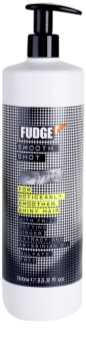 Fudge Smooth Shot hydratisierendes Shampoo für glänzendes und geschmeidiges Haar