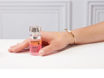 Lancôme Absolue Precious Cells noční dvoufázový koncentrát pro rozjasnění pleti