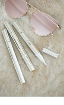 L’Oréal Paris True Match Magique Touch corector iluminator