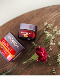 L’Oréal Paris Revitalift Laser Renew denní krém proti vráskám SPF 20