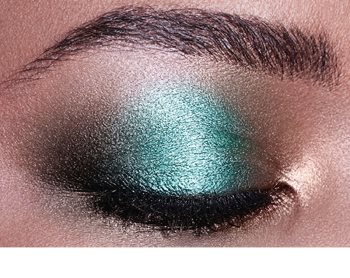 L’Oréal Paris La Petite Palette Eyeshadow Palette