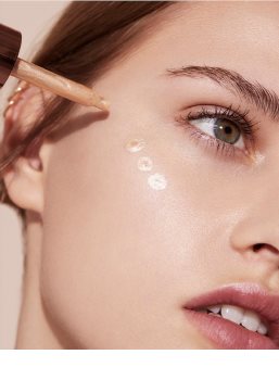 L’Oréal Paris Wake Up & Glow Glow Mon Amour osvetljevalec