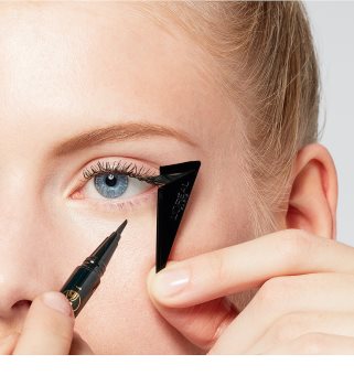 L’Oréal Paris Super Liner Super Liner Flash Cat Eye delineador en rotulador