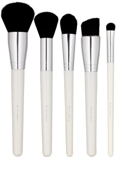 Makeup Revolution Katie Price set perii machiaj