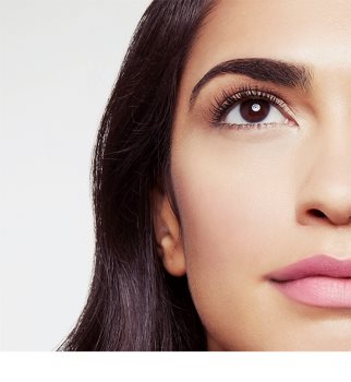 Maybelline Lash Sensational máscara reforçadora para pestanas cheias
