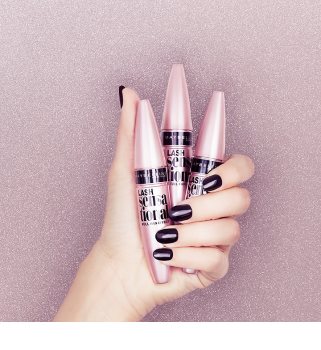 Maybelline Lash Sensational máscara reforçadora para pestanas cheias