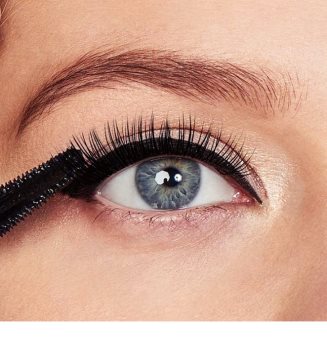 Maybelline Lash Sensational máscara reforçadora para pestanas cheias
