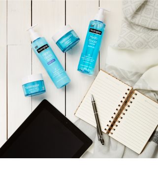 Neutrogena Hydro Boost® Face čisticí pleťový gel