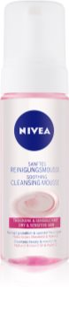 Nivea Aqua Effect čistilna pena za občutljivo in suho kožo