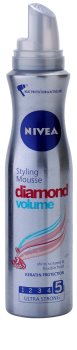 Nivea Diamond Volume mousse para volume e brilho
