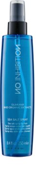 No Inhibition Styling Spray für einen Strandeffekt
