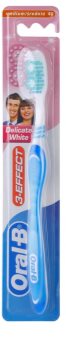 Oral B 3-Effect Delicate White zubná kefka medium