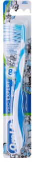 Oral B Pro-Expert Stages Crisscross dječja četkica za zube soft
