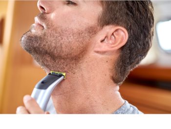 Philips OneBlade Pro QP6520/20 zastřihovač vousů