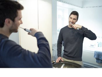Philips Sonicare FlexCare Platinum HX9112/12 sonická elektrická zubná kefka s 3 režimami čistenia