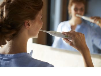 Philips Sonicare HealthyWhite + HX8911/01 sonický elektrický zubní kartáček