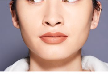 Shiseido Makeup ModernMatte matná pudrová rtěnka