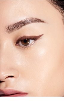 Shiseido Makeup Kajal InkArtist tužka na oči 4 v 1