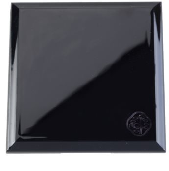Shiseido Eyes Luminizing Satin trio oční stíny