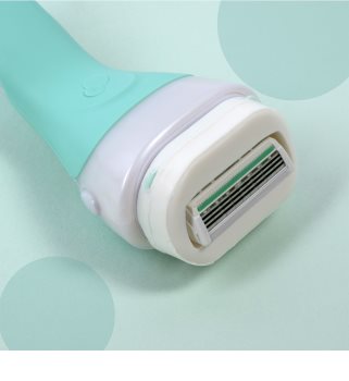 Wilkinson Sword Intuition Sensitive Care aparat de ras