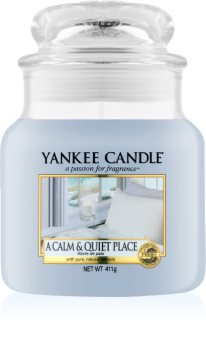 Yankee Candle A Calm & Quiet Place vonná svíčka 411 g Classic střední