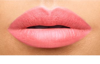 Yves Saint Laurent Baby Doll Kiss & Blush rúž na pery a líca s matným efektom
