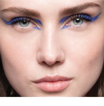 Yves Saint Laurent Mascara Volume Effet Faux Cils The Curler máscara de pestañas para dar longitud, curvatura y volumen