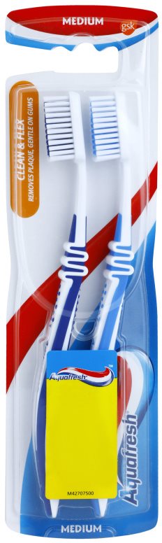 Aquafresh Clean & Flex medium fogkefék 2 db