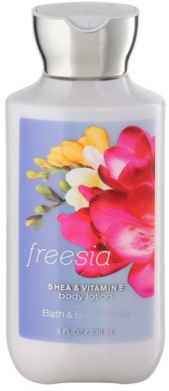 Bath & Body Works Freesia lapte de corp pentru femei 236 ml