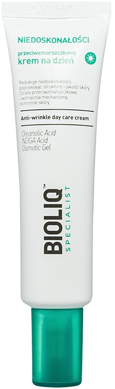 Bioliq Specialist Imperfections dnevna krema protiv bora s hidratacijskim učinkom