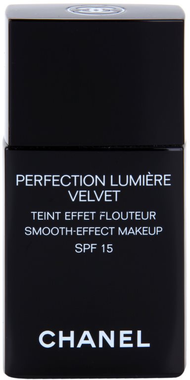 Chanel Perfection Lumière Velvet шовковистий тональний крем з матуючим ефектом
