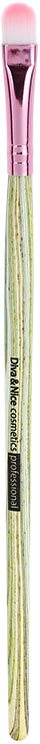Diva & Nice Cosmetics Professional Eyeshadow Brush