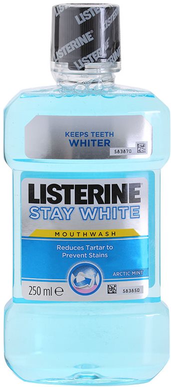 Listerine Stay White ústna voda s bieliacim účinkom