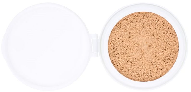 Missha Signature Essence Cushion Intensive Cover burete cu machiaj lichid iluminator rezervă