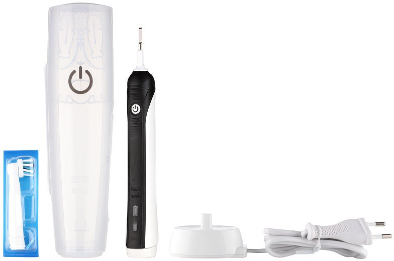 Oral B Pro 750 D16.513.UX CrossAction elektrický zubní kartáček