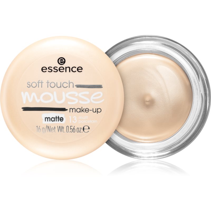 Essence Soft Touch mattító hab állagú make-up árnyalat 13 Matt Porcelain