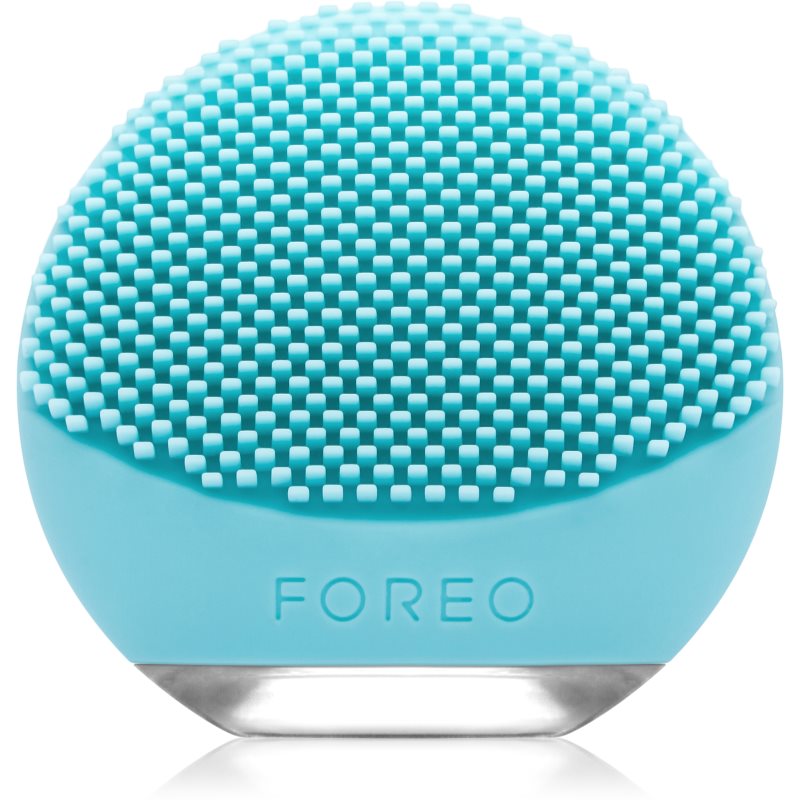 FOREO Luna™ Go dispozitiv sonic de curățare pachet pentru calatorie piele grasă