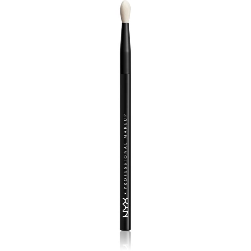 NYX Professional Makeup Pro Brush štětec pro kouřové oční stíny
